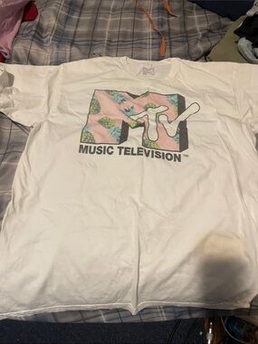 MTV White Short Sleeve Logo Tee with Pink & Green Pineapple Graphic